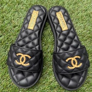Chanel SS25 Black Leather Quilted CC Gold Tone Logo Sandals Slides Mules 37.5
